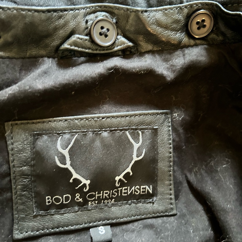 Black Leather Jacket with detachable Hood see pics. Soft leather worn once - Picture 10 of 15